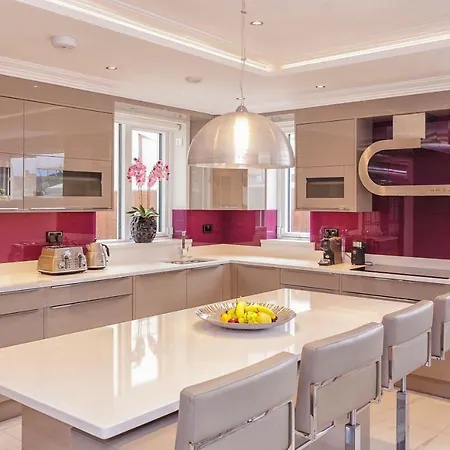 Belmont - Luxquisite Lettings * Cill Airne
